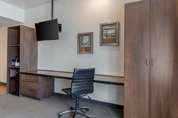 Guest Room Amenities