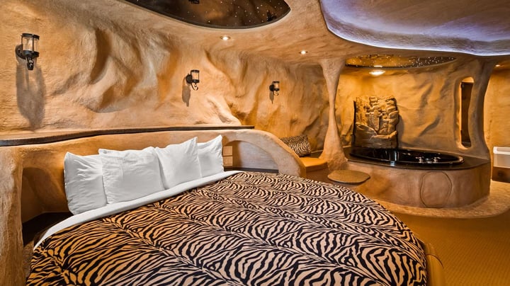 Crystal Cave Suite