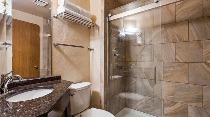 Oriental Guest Bath Room