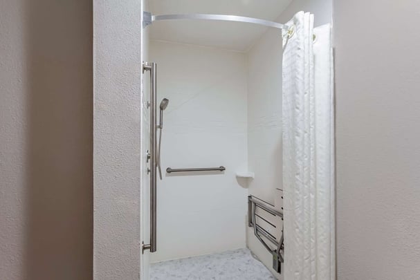 King ADA Roll-in Shower