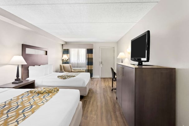 Double Beds - Smoking