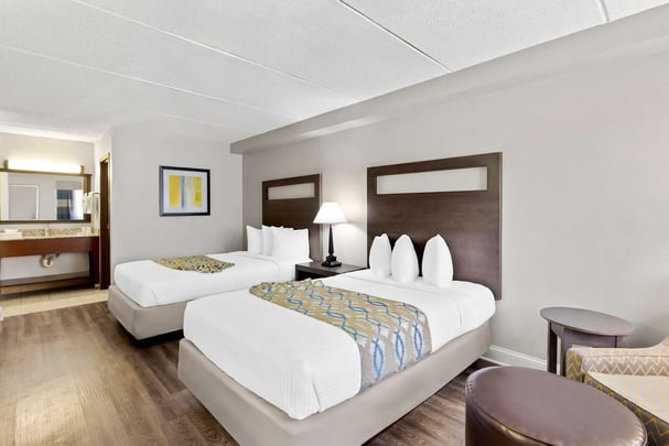 Double Beds - Smoking