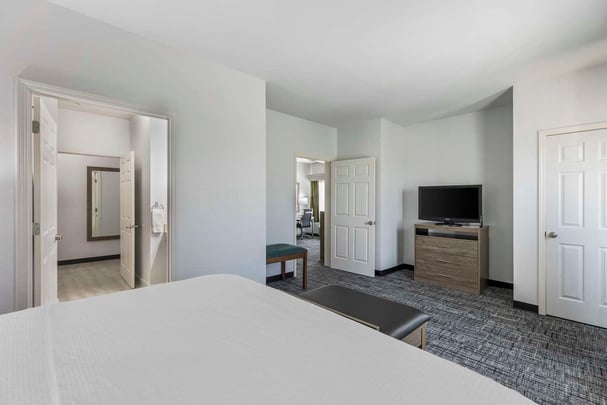 King Suite - Spr. Bedroom