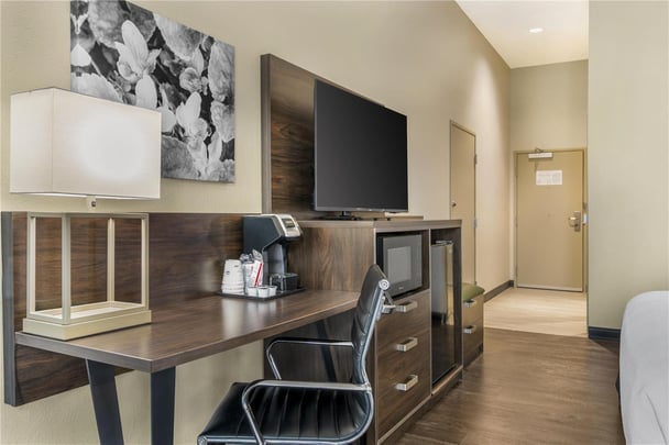 Accessible King Guest Room