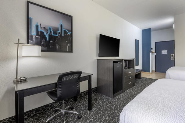 Accessible Double Queen