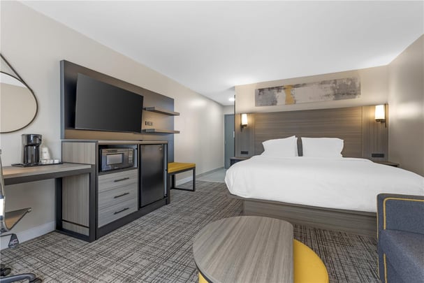 King Guest Room (Sofabed)