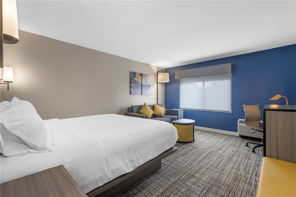 King Guest Room (Sofabed)