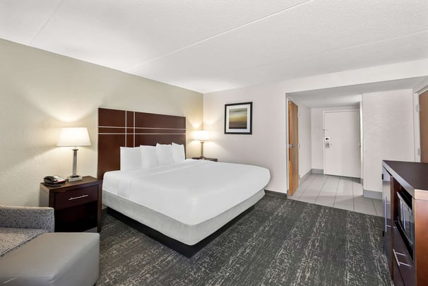 Accessible King Guest Room