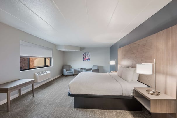 King Extra Large Suite