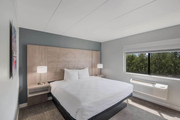 King Extra Large Suite Diff Layout