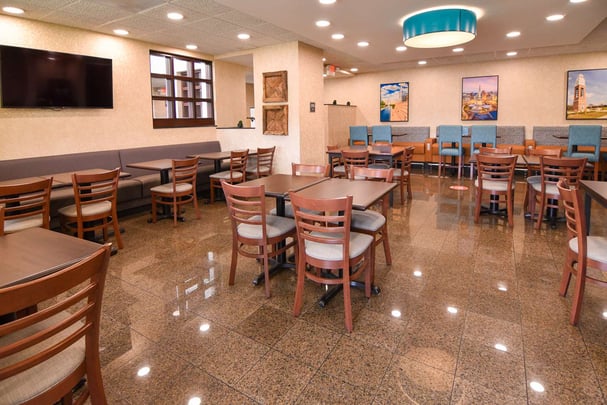 Breakfast Seating Area