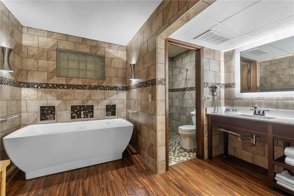 BW Angus Inn Jacuzzi