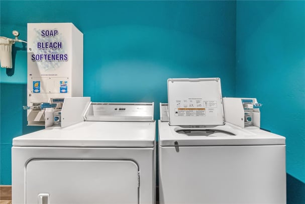 BW Hiawatha KS Laundry