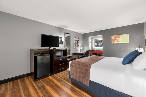 King Room (Upstairs)