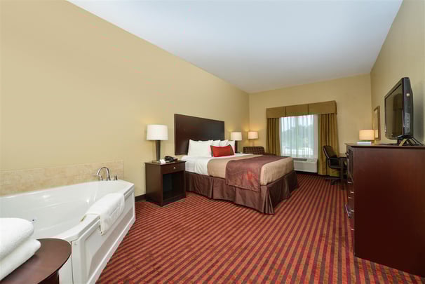 King Bed Whirlpool Room