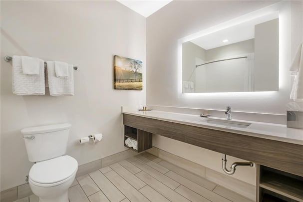 ADA Double Queen Suite