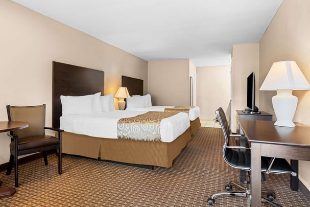 Double Queen Bed Room