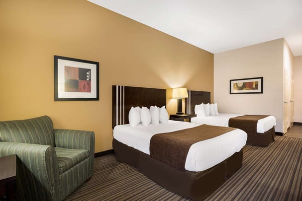 2 Queen Bed Room Accessible