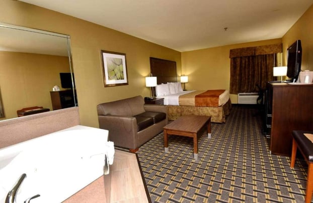 Jetted Tub | Suite-1 King Bed