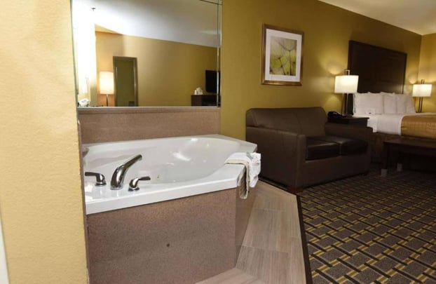 Jetted Tub | Suite-1 King Bed