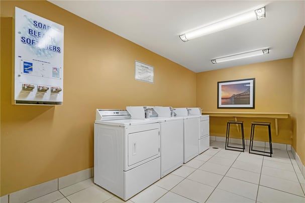 BW SaintFrancisville LA Laundry