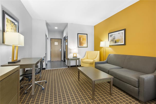 BW Double Queen Suite