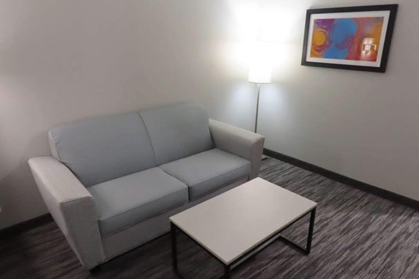 King with Kitchenette