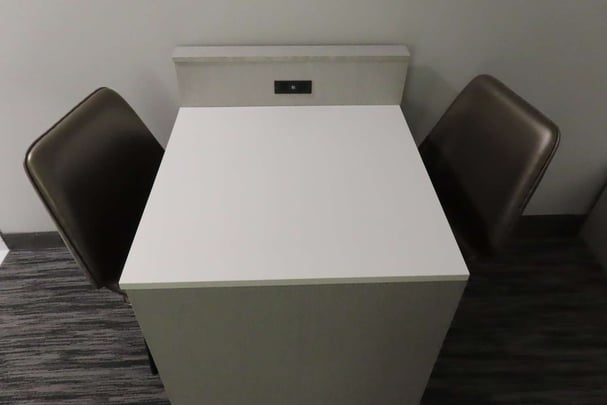 King with Kitchenette