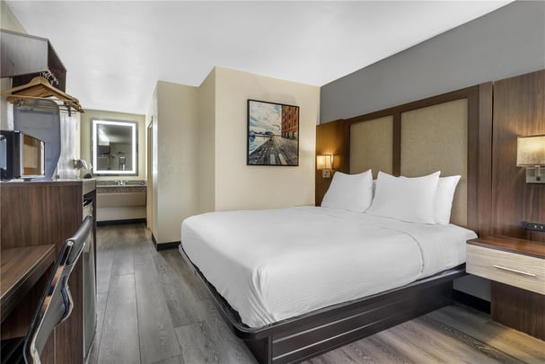 Accessible Queen FNH