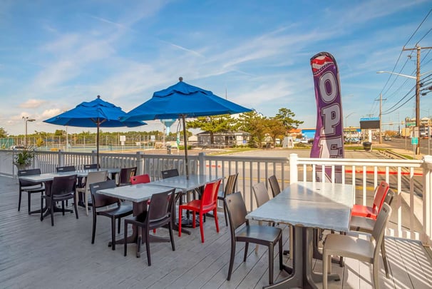 Sea Bay Café Seating