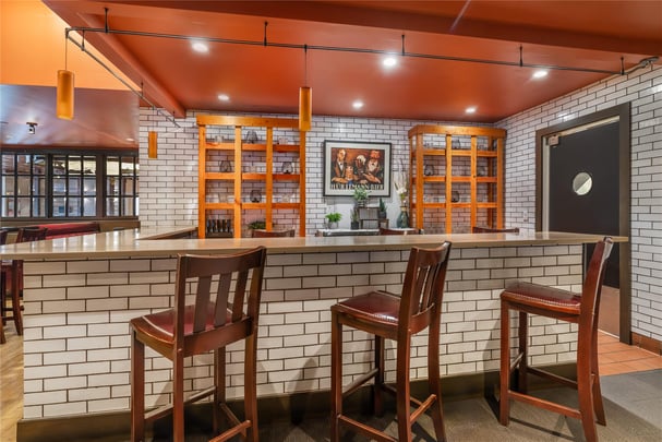 BW waltham ma restaurant