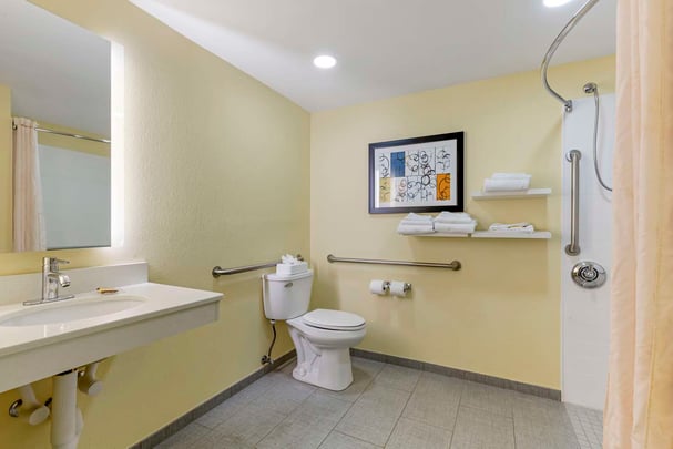 Accessible King Roll in