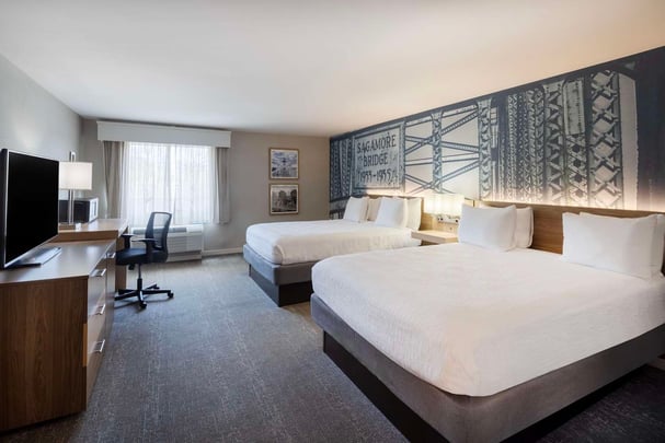 EXCKQ King Queen Suite