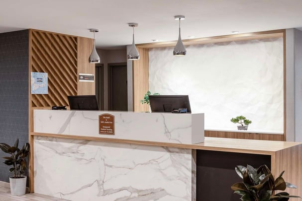 Lobby amp Front Desk