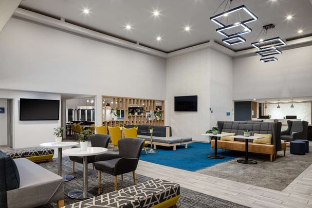 Lobby amp Front Desk