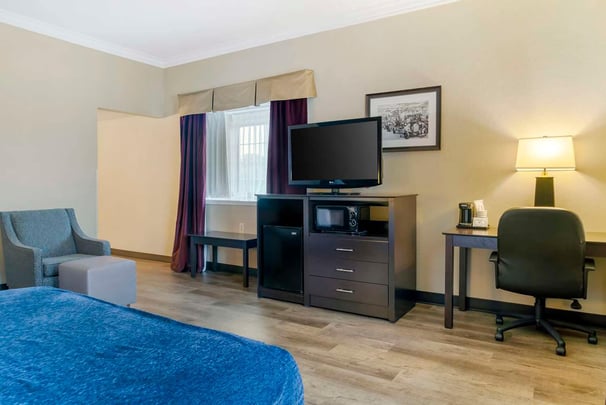 Oversized Room | 2 Queen Beds