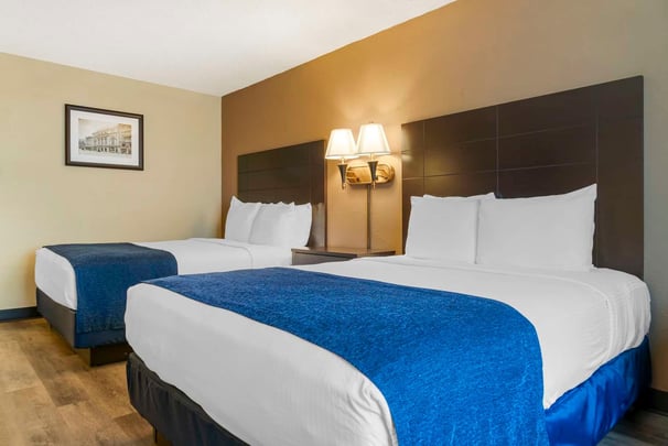 Accessible 2 Queen Beds