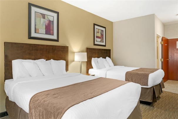 Double Queen Guest Room