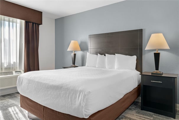 Accessible Queen Guest Room
