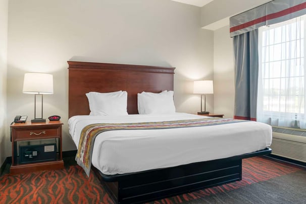 Whirlpool | Suite-1 King Bed