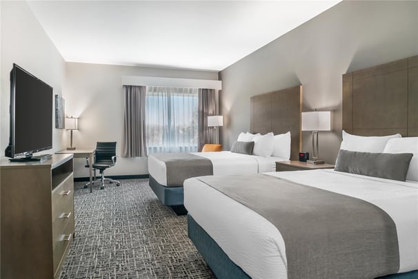 Double Queen Guest Room