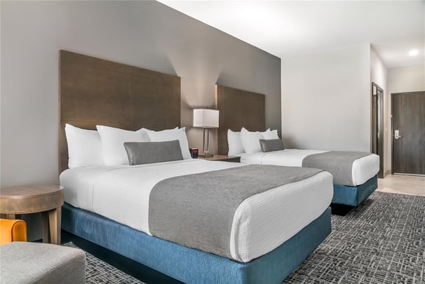 Double Queen Guest Room