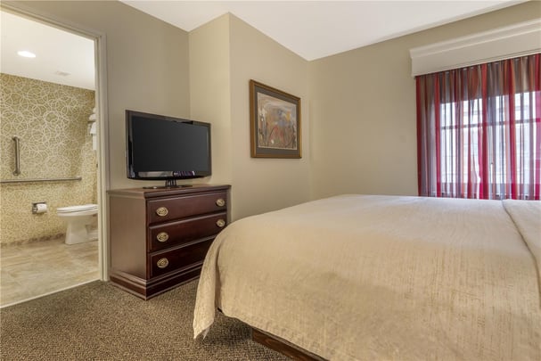 Accessible King Suite