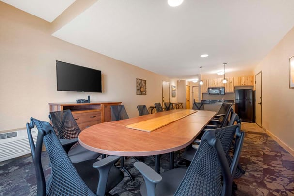 Boardroom Meeting Room