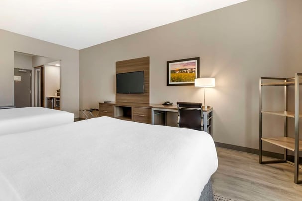 Accessible Double Queen