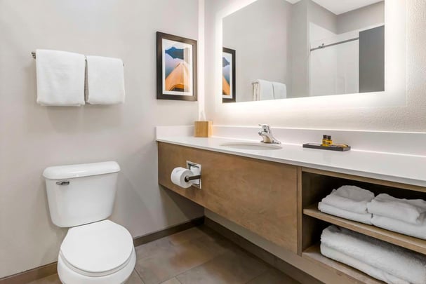 Guest Bathroom NQQ TW