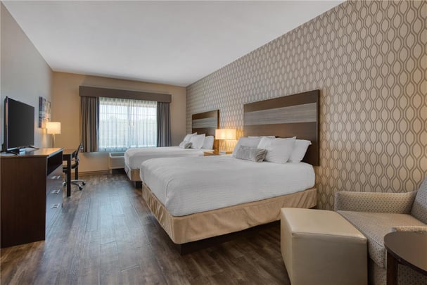 Double Queen Guest Room