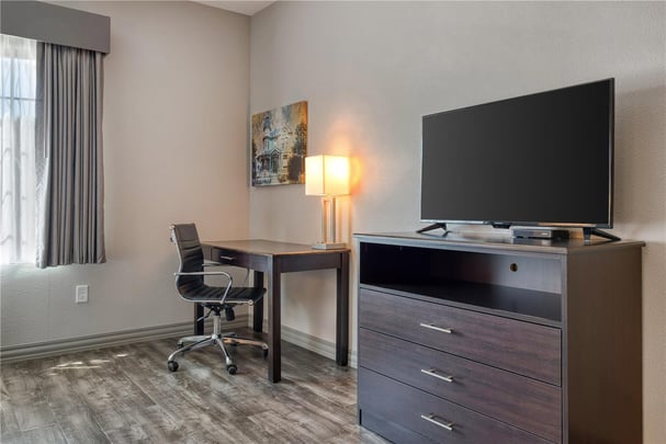 King Suite with Kitchenette