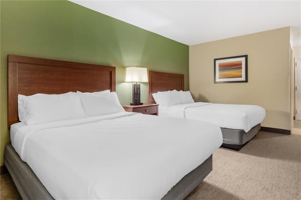 Poolside Double Queen