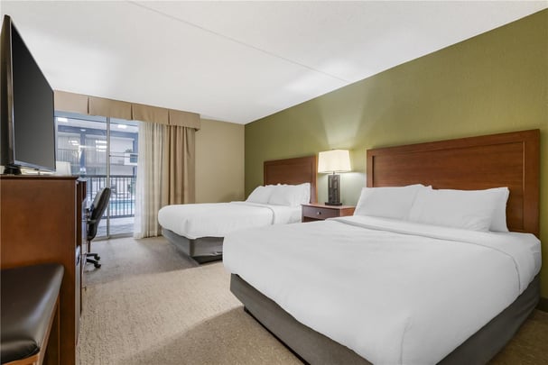 Poolside Double Queen